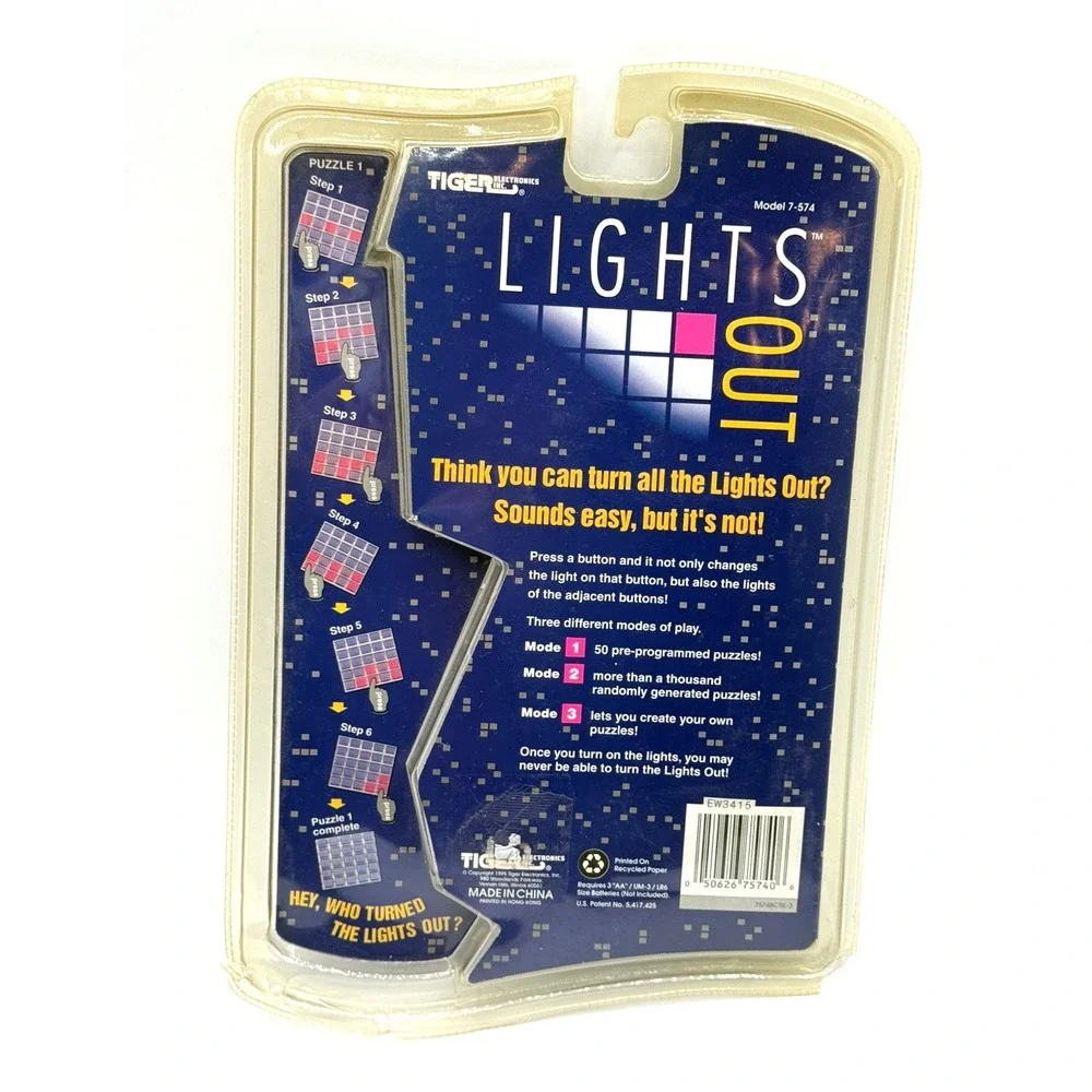 Vintage 1995 Tiger Electronics Lights Out Puzzle Game Full Size Model 7-574 NEW
